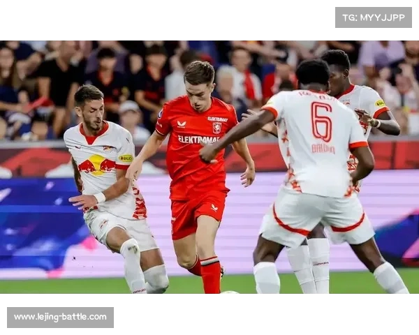 欧冠萨尔茨堡红牛塞斯科头球破门