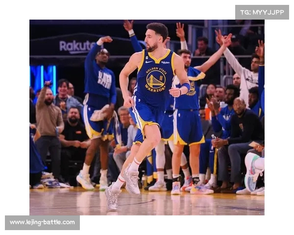 克莱·汤普森的勇士征程:场均、三分命中数第六,数据背后的辉煌故事 克莱·汤普森的勇士征程:场均、三分命中数第六,数据背后的辉煌故事